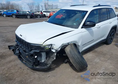 2023 Jeep Grand Cherokee Altitude 4X4 z USA, uszkodzony, nr VIN 1C4RJHAG9PC640845